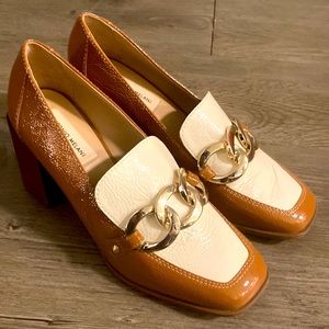 Like New Antonio Melani coffee/cream leather heels size 9M